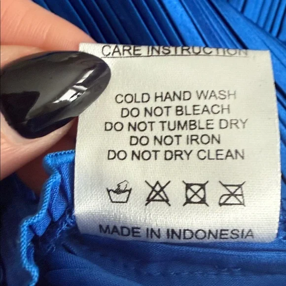 L’IDEE Vacances Plissé Strapless Top Blue 8 NWT - Picture 10 of 12